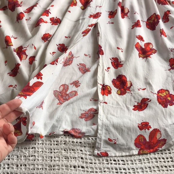 FREE PEOPLE Medium Long Sleeve Maxi Dress Floral Shirred V-Neck Cottage Prairie - Picture 10 of 11